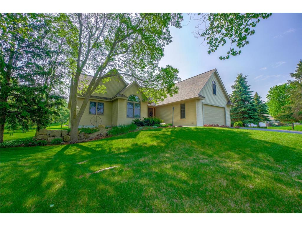 238 Sunwood Valley Lane, River Falls, WI, 54022 MLS 6371815 Edina