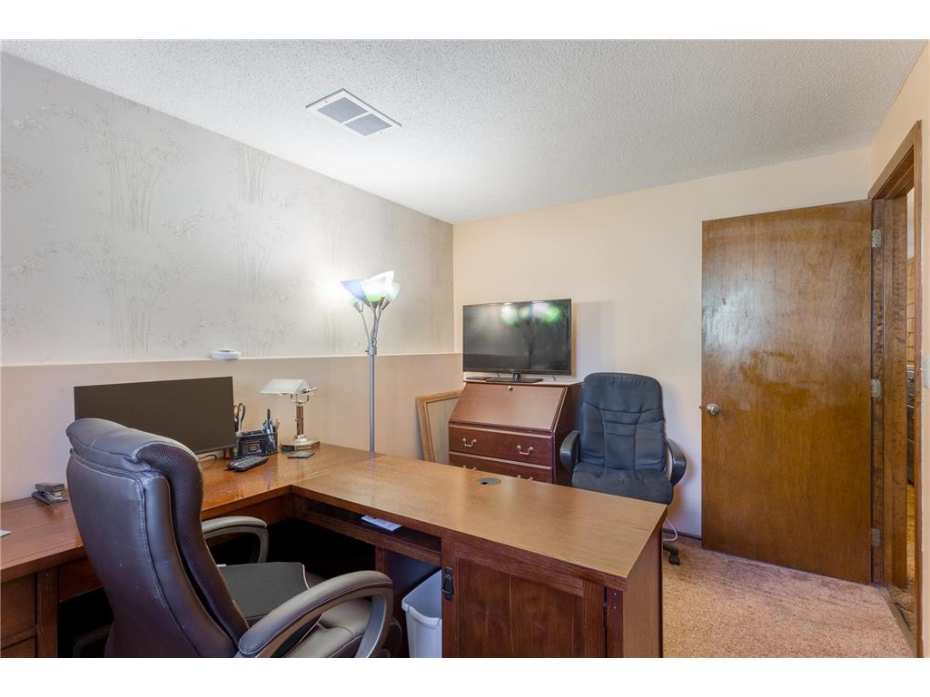 2380 103rd Lane NW Coon Rapids MN 55433 7064695 image37