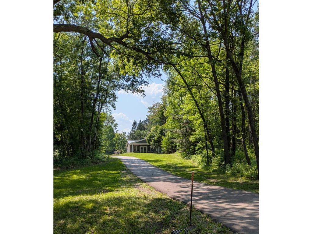 2386 Big Lake Avenue Eureka WI 54024 - Big Lake 6731844 image1