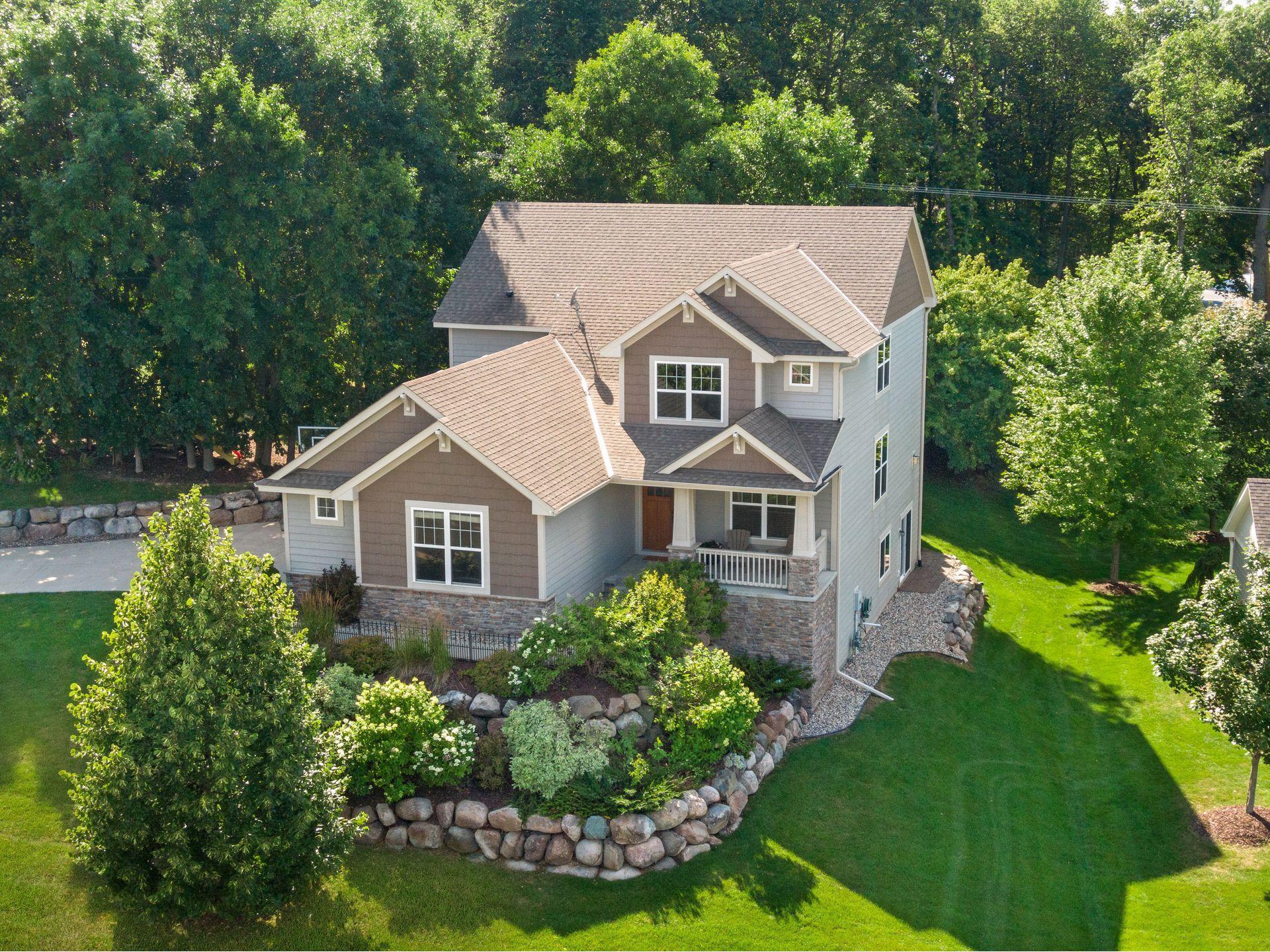 2388 Highover Trail, Chanhassen, MN 55317 MLS 5562718 Edina Realty