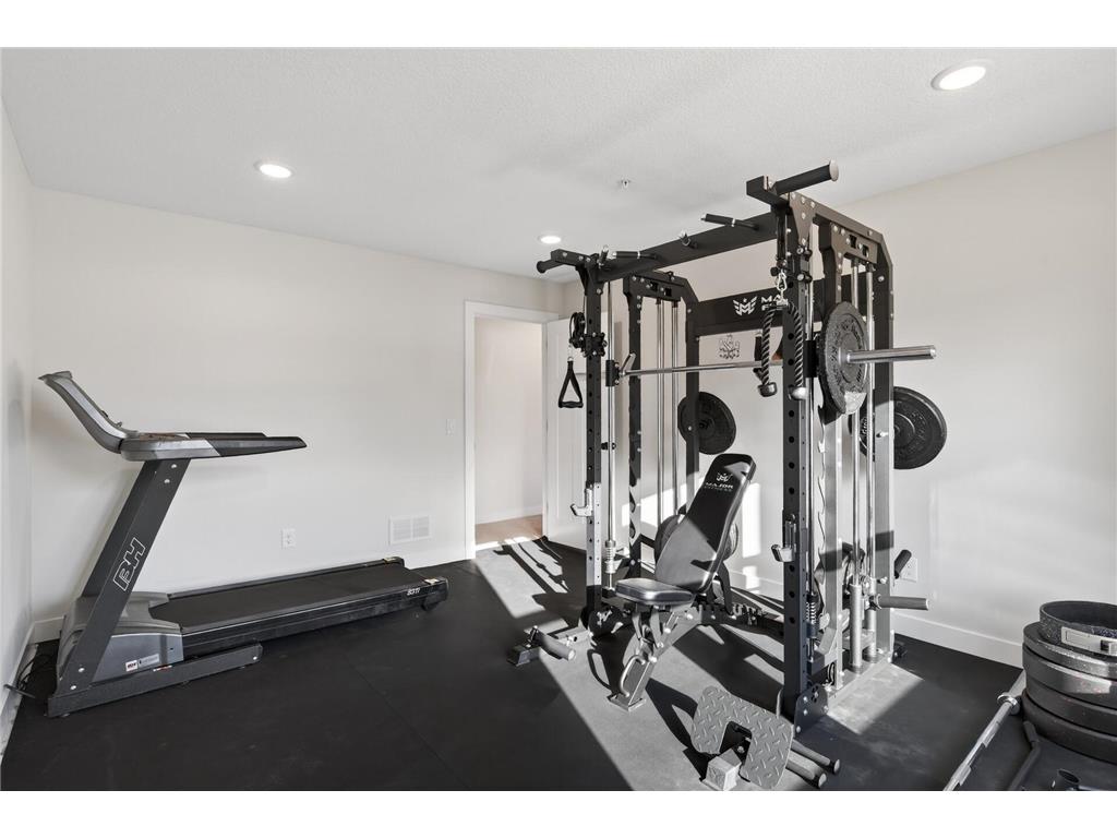 2388 Laurie Court Roseville MN 55113 7053935 image20