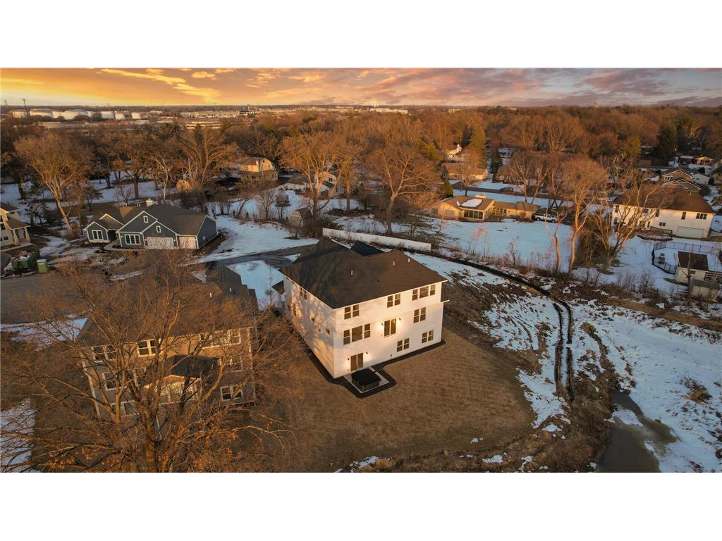 2388 Laurie Court Roseville MN 55113 7053935 image70