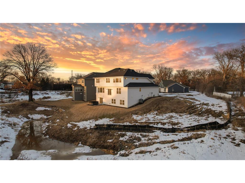 2388 Laurie Court Roseville MN 55113 7053935 image73
