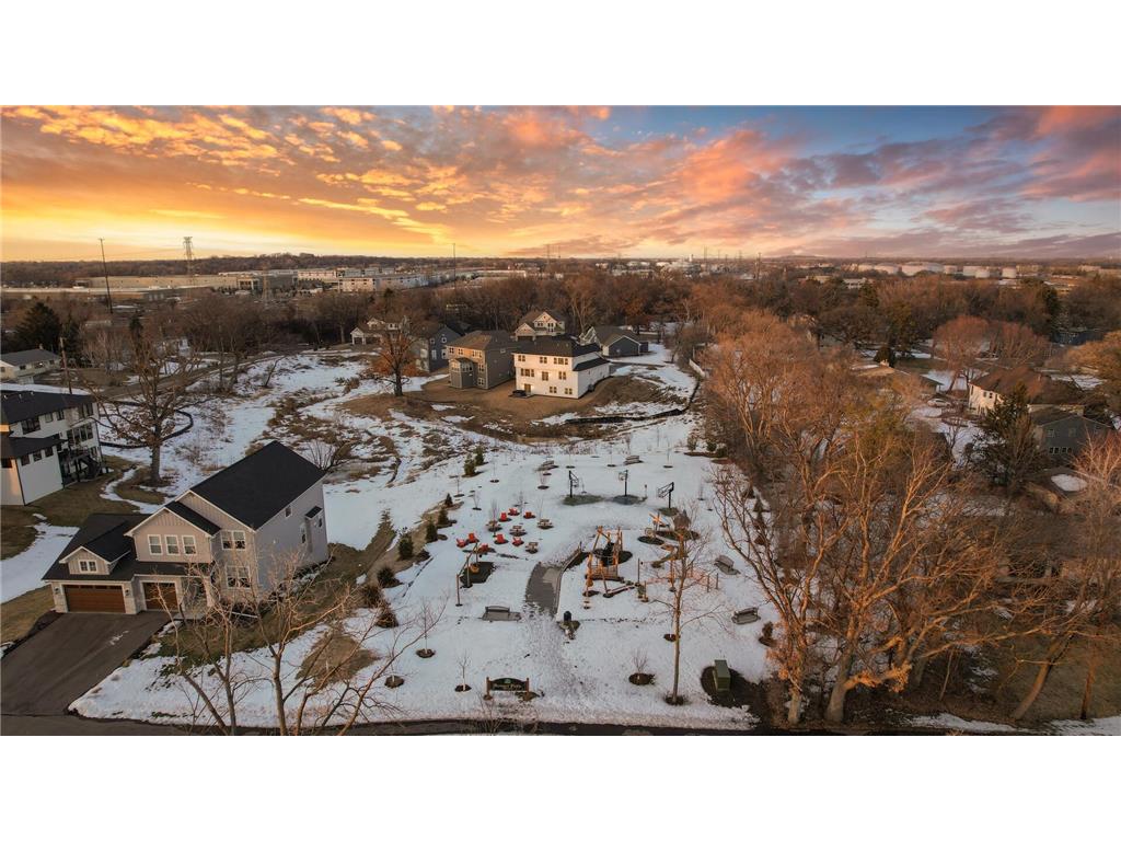 2388 Laurie Court Roseville MN 55113 7053935 image74