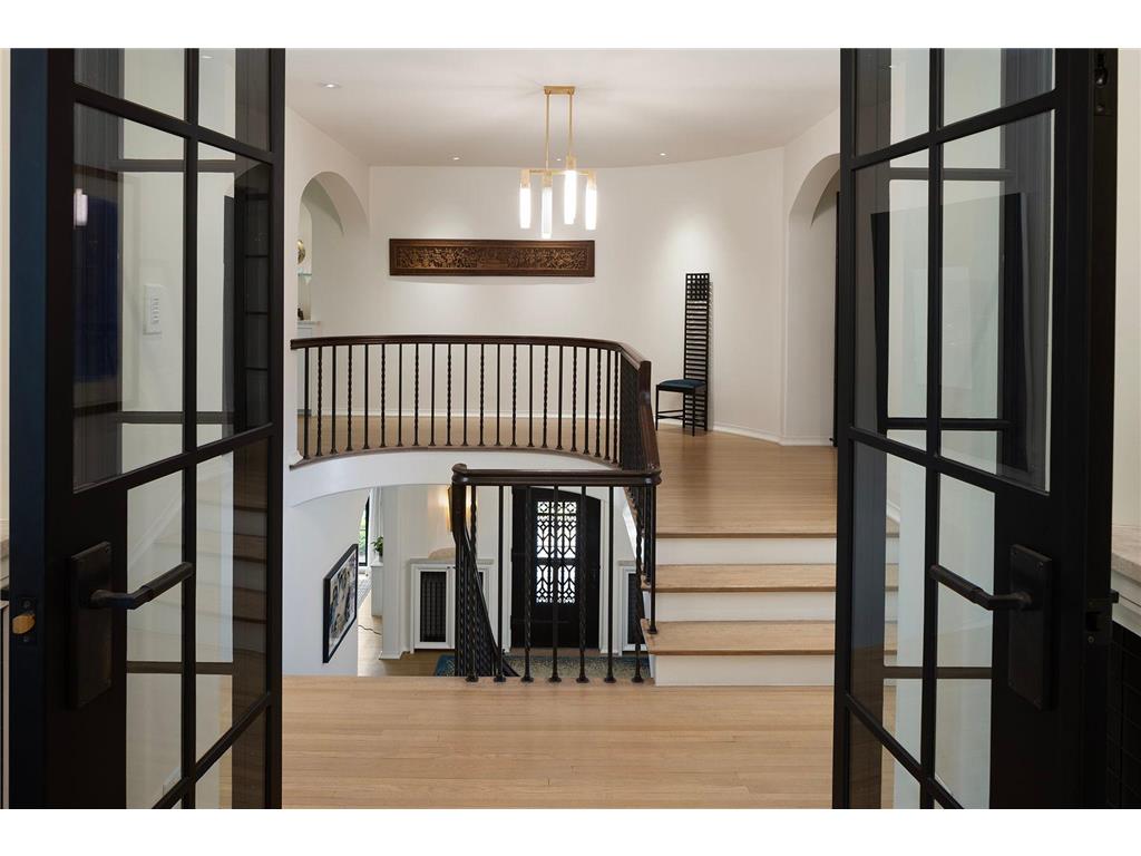 2388 W Lake Of The Isles Parkway Minneapolis MN 55405 - Lake of the Isles 6558111 image27