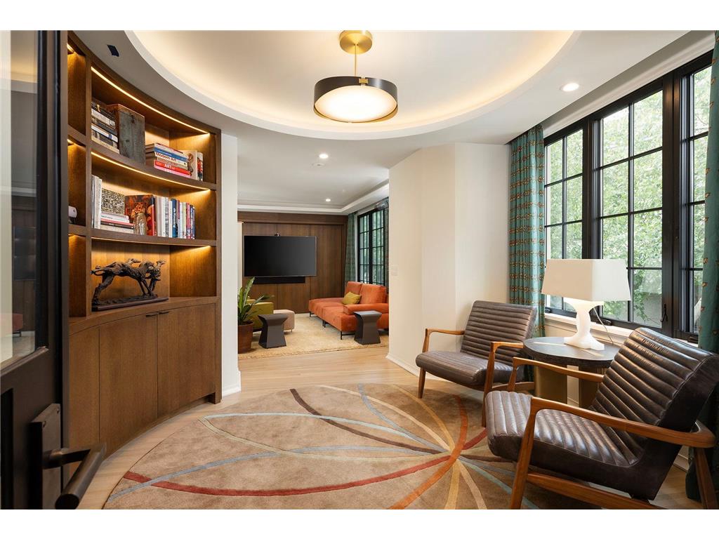 2388 W Lake Of The Isles Parkway Minneapolis MN 55405 - Lake of the Isles 6558111 image29