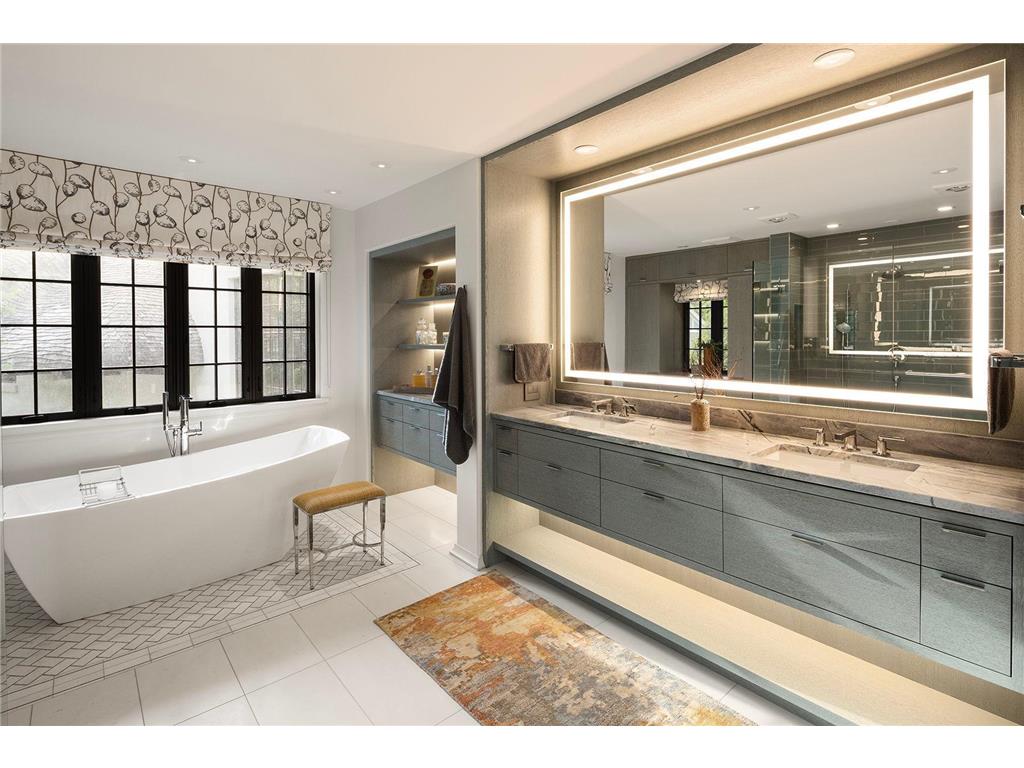 2388 W Lake Of The Isles Parkway Minneapolis MN 55405 - Lake of the Isles 6558111 image34