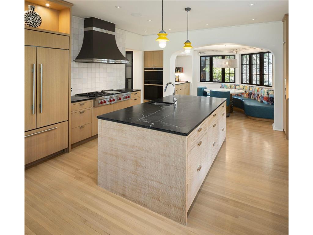 2388 W Lake Of The Isles Parkway Minneapolis MN 55405 - Lake of the Isles 6558111 image5