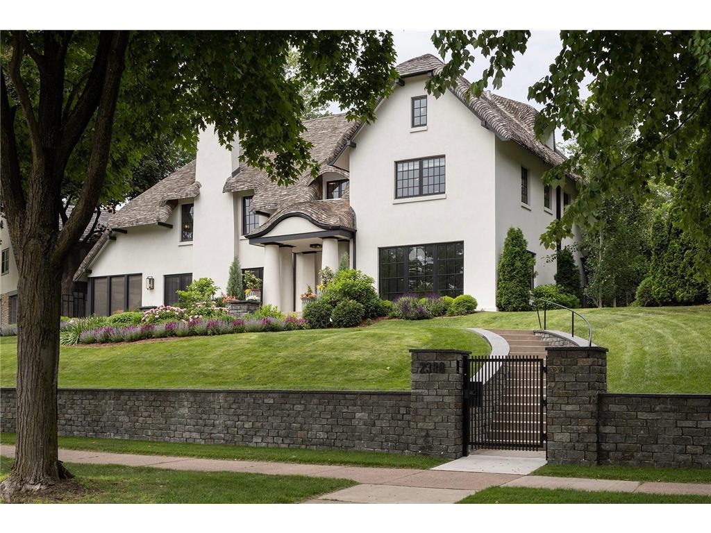 2388 W Lake Of The Isles Parkway Minneapolis MN 55405 - Lake of the Isles 6558111 image59