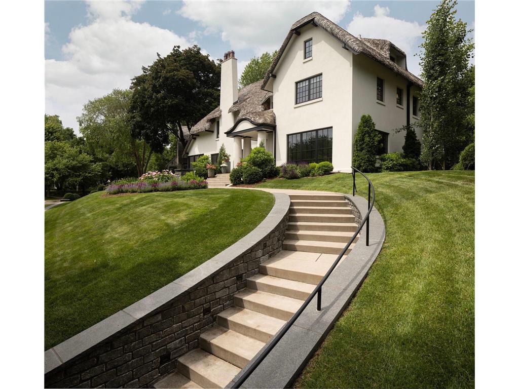 2388 W Lake Of The Isles Parkway Minneapolis MN 55405 - Lake of the Isles 6558111 image61