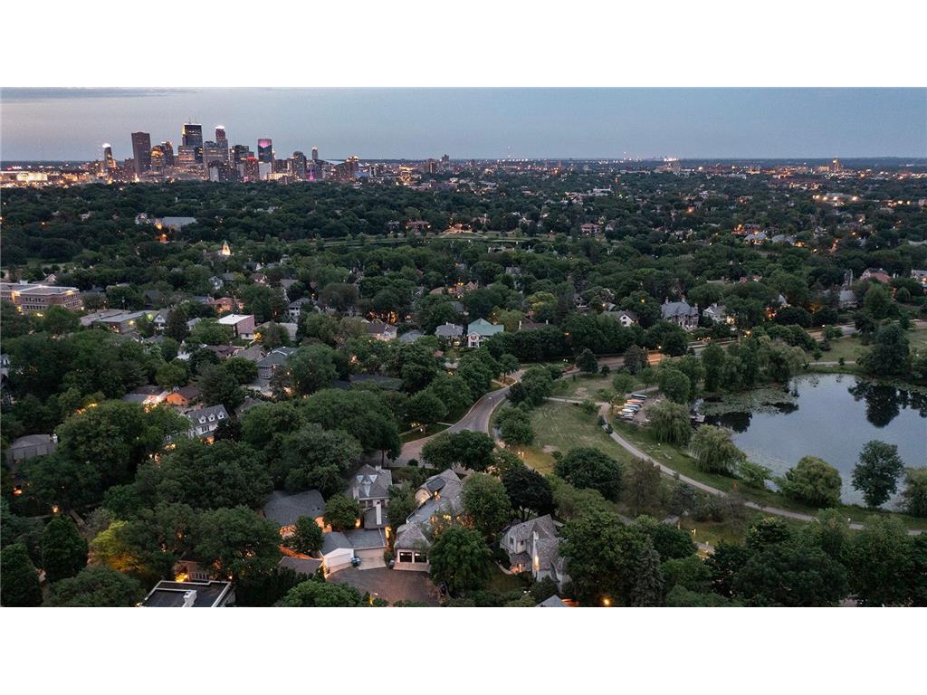 2388 W Lake Of The Isles Parkway Minneapolis MN 55405 - Lake of the Isles 6558111 image72