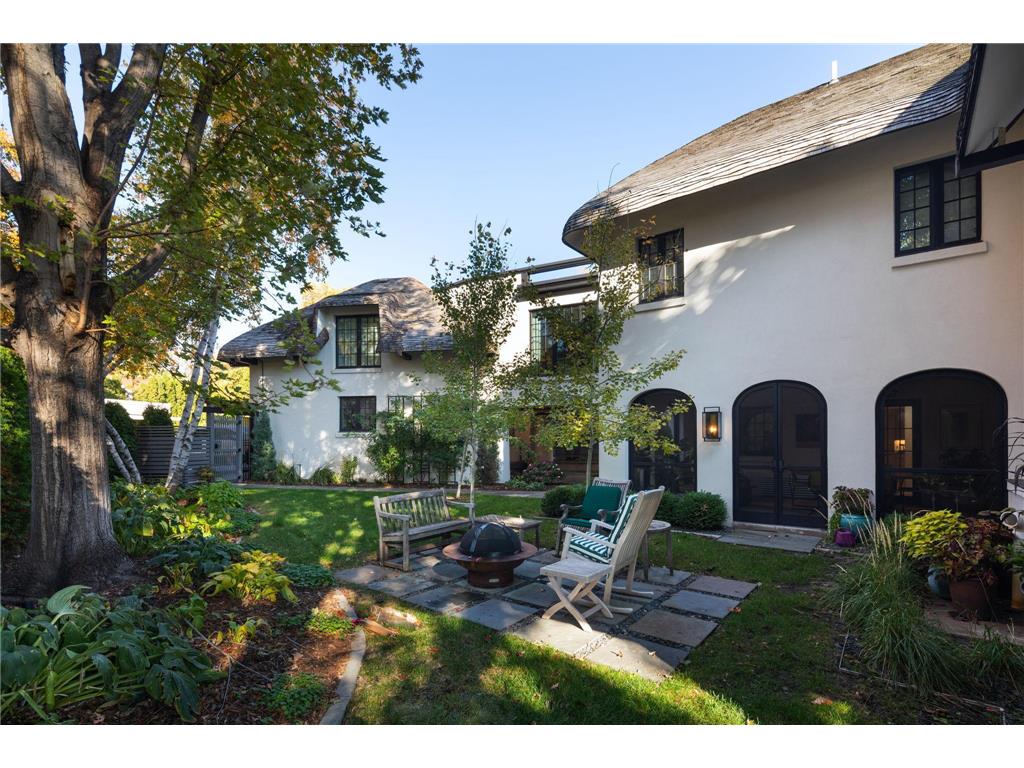 2388 W Lake Of The Isles Parkway Minneapolis MN 55405 - Lake of the Isles 6558111 image75