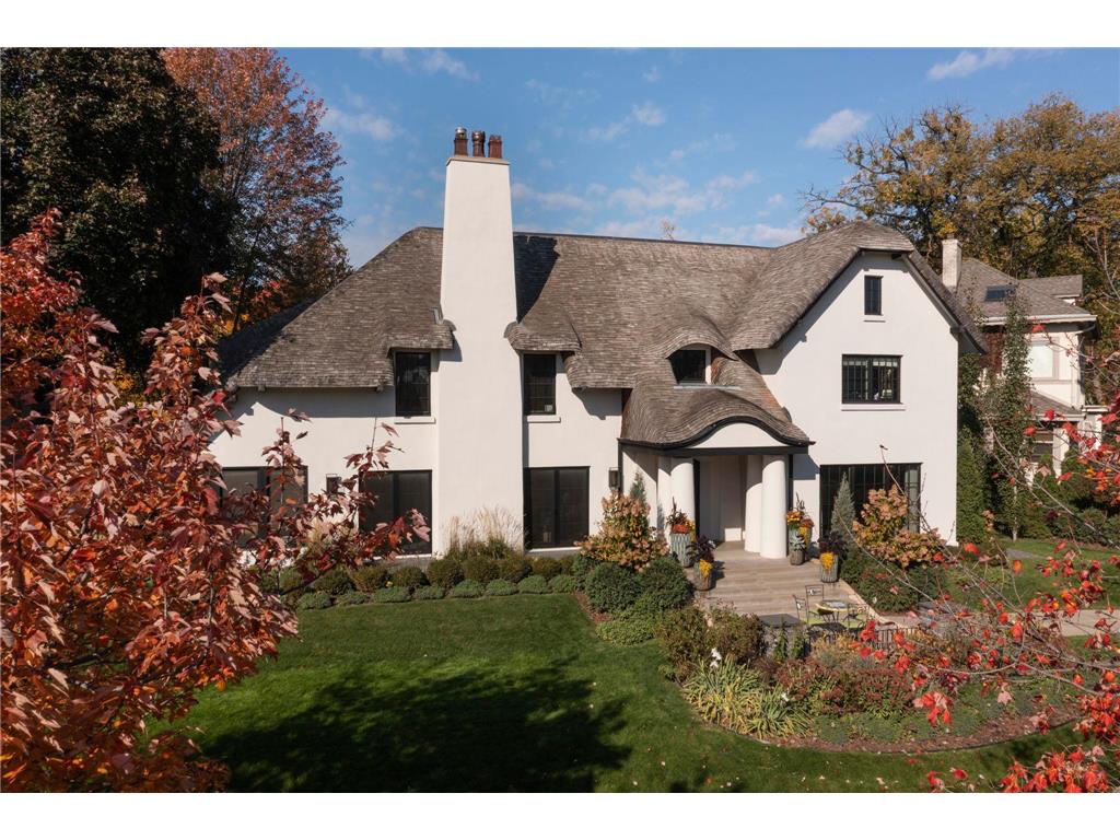 2388 W Lake Of The Isles Parkway Minneapolis MN 55405 - Lake of the Isles 6558111 image83