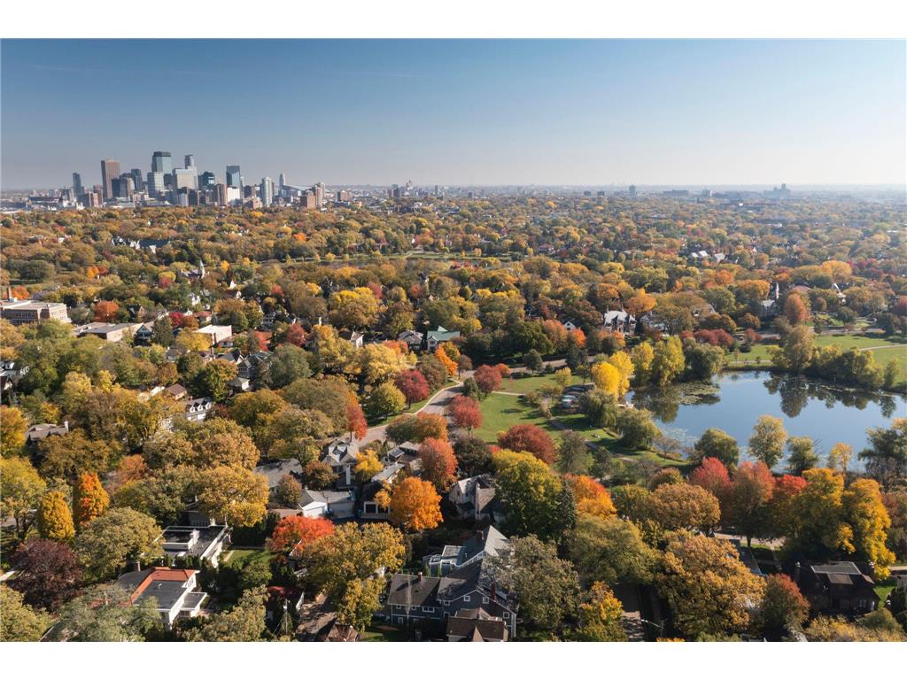 2388 W Lake Of The Isles Parkway Minneapolis MN 55405 - Lake of the Isles 6558111 image86