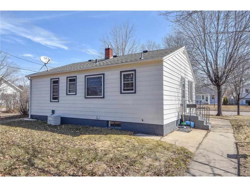 239 32nd Avenue N Saint Cloud MN 56303 7042068 image30