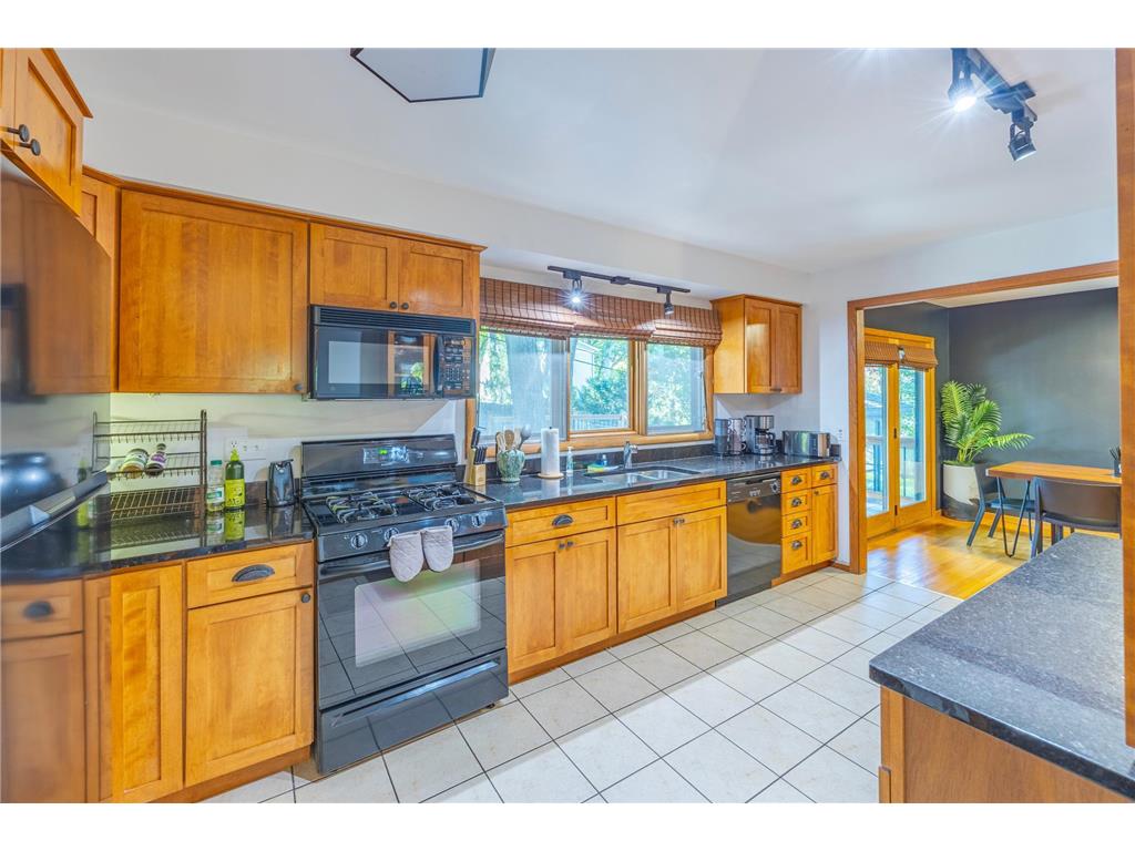 239 Byrondale Avenue Wayzata MN 55391 6802916 image11