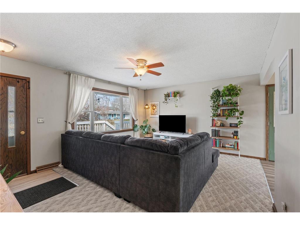 239 Highwood Drive Chaska MN 55318 7026037 image5