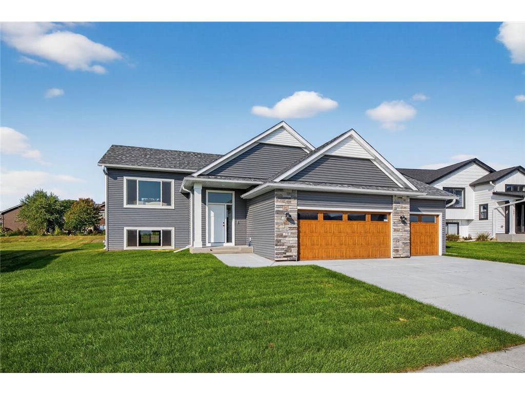 239 Stonelake Drive SE Rochester MN 55904 6743664 image1