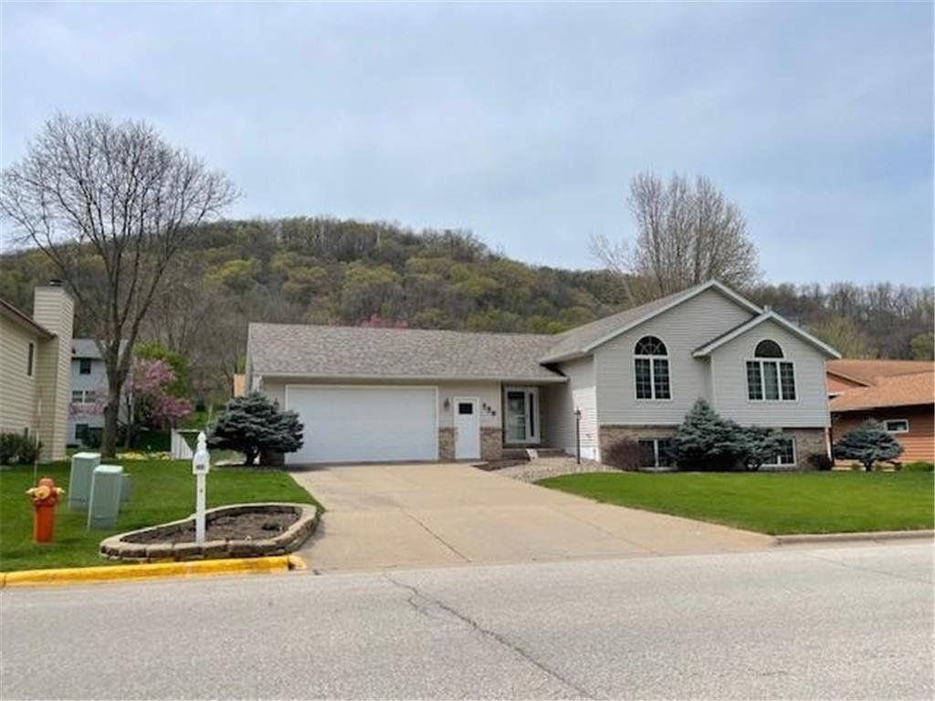 239 Valley Oaks Drive Winona MN 55987 6556367 image1