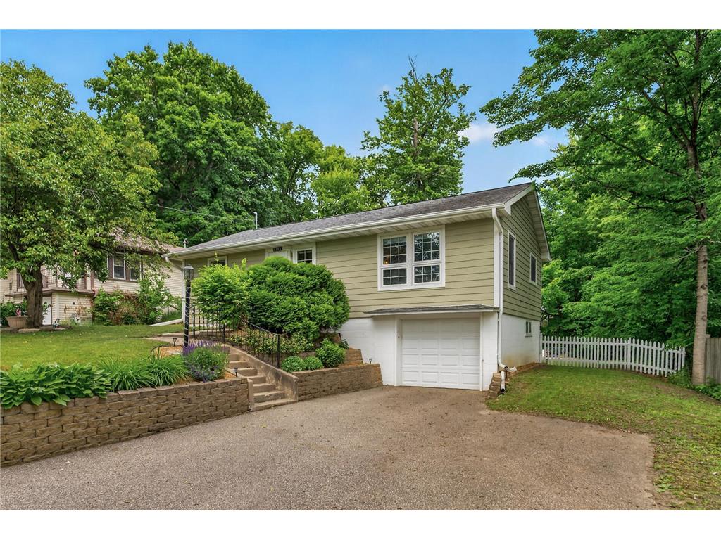 2390 Chateau Lane Mound MN 55364 7085671 image3