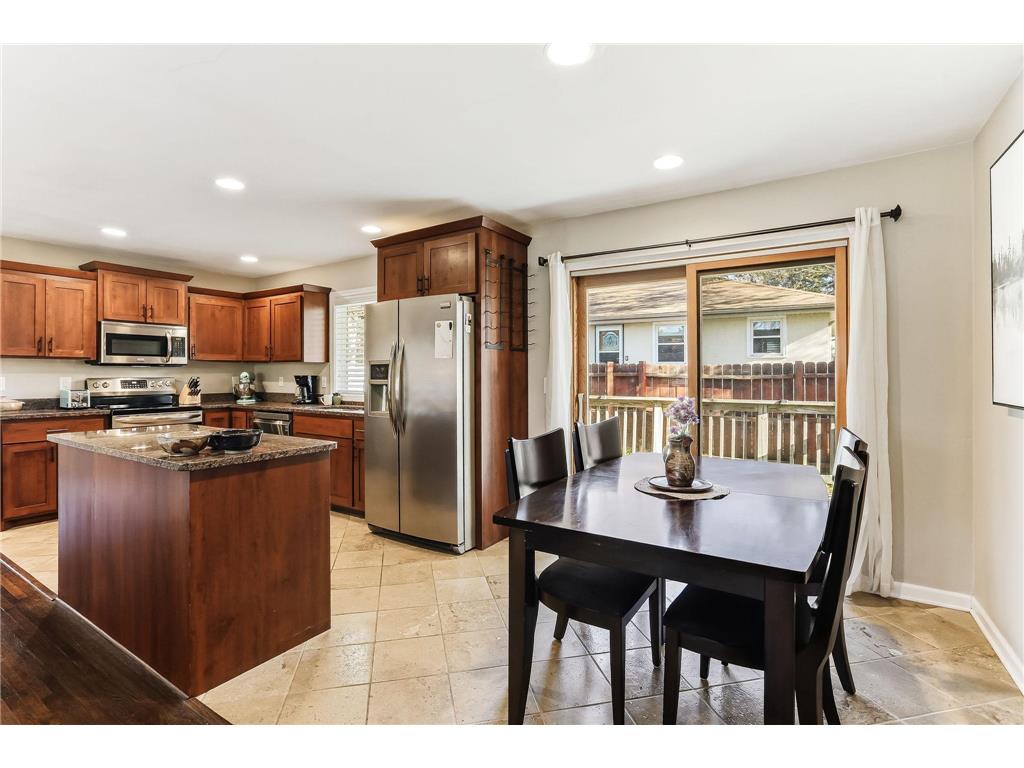 2390 Cohansey Boulevard Roseville MN 55113 6815917 image12