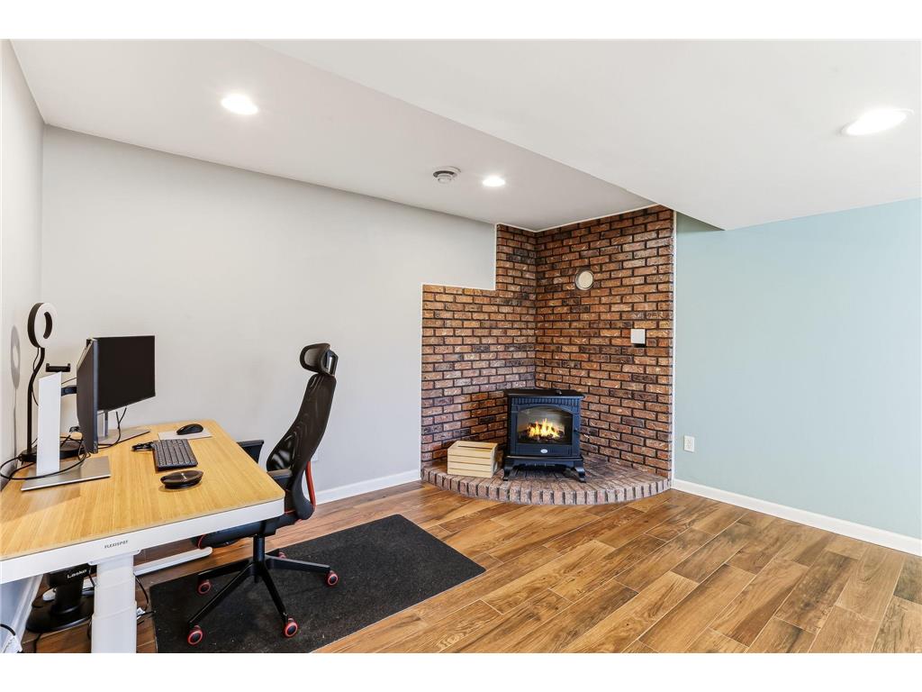 2390 Cohansey Boulevard Roseville MN 55113 6815917 image23