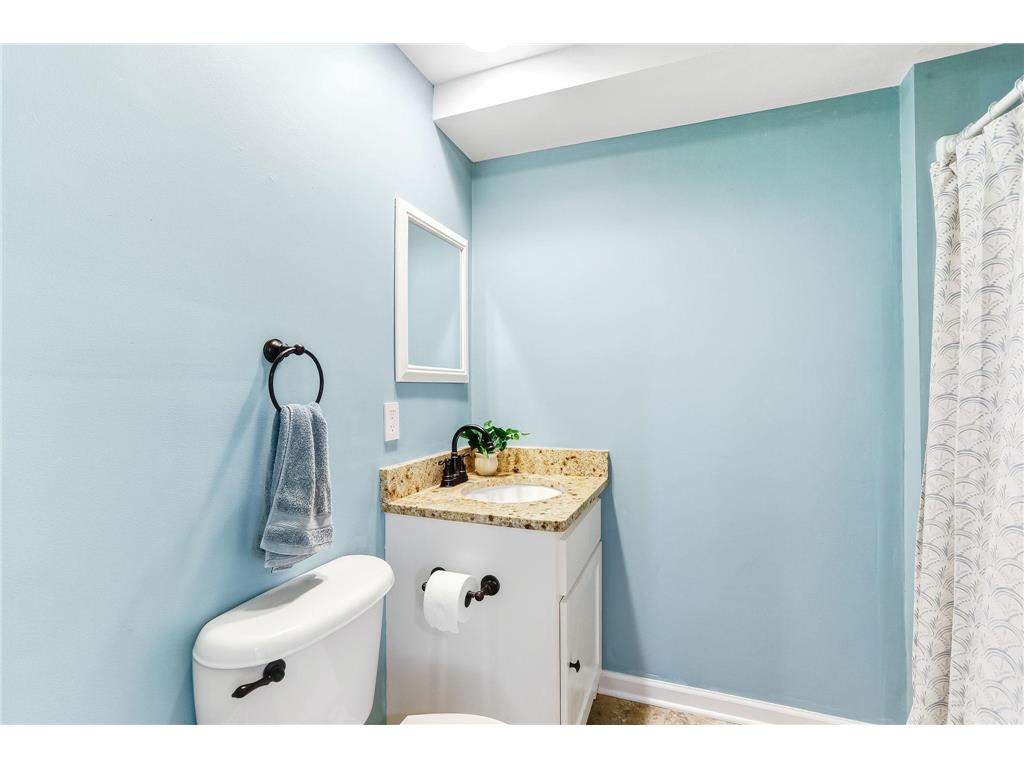 2390 Cohansey Boulevard Roseville MN 55113 6815917 image29