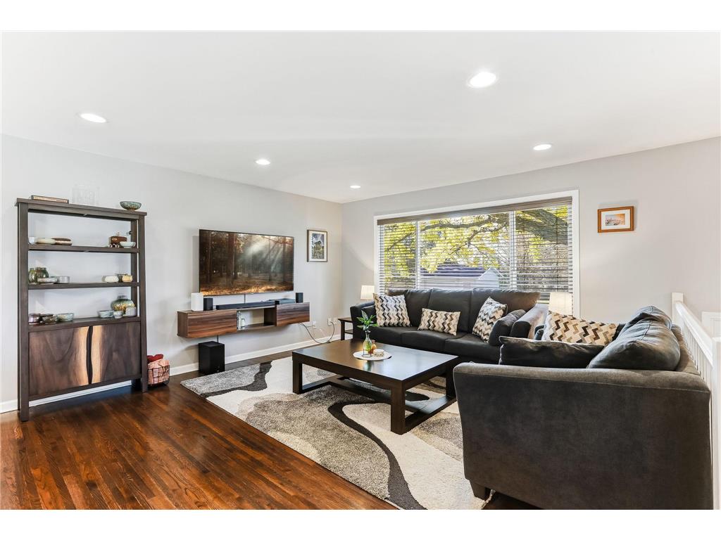 2390 Cohansey Boulevard Roseville MN 55113 6815917 image3