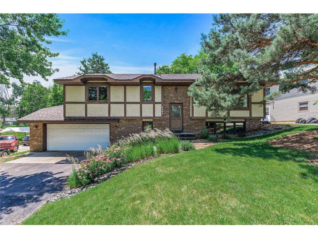 2391 7th Street NW New Brighton MN 55112 6747953 image1