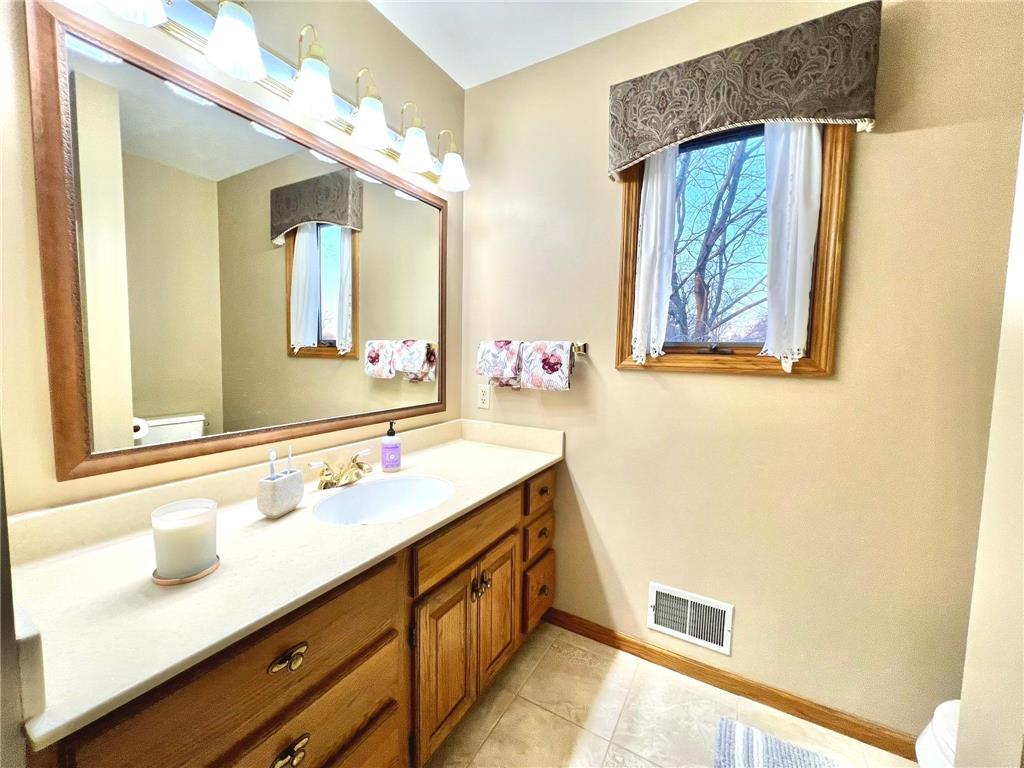 2391 Clover Lane Red Wing MN 55066 6822037 image48