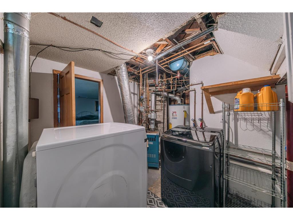 2394 Valentine Avenue Saint Paul MN 55108 6712587 image49