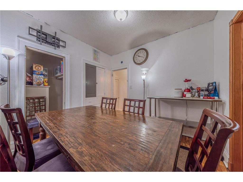 2394 Valentine Avenue Saint Paul MN 55108 6712587 image9