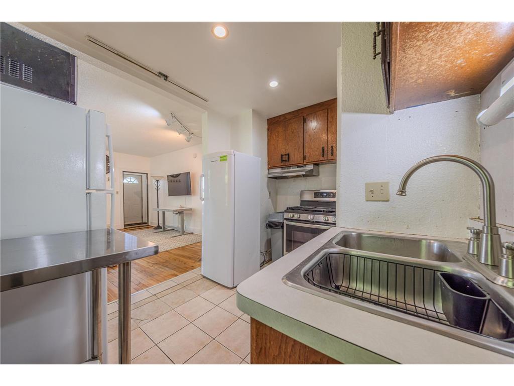 2394 Valentine Avenue Saint Paul MN 55108 7059811 image11