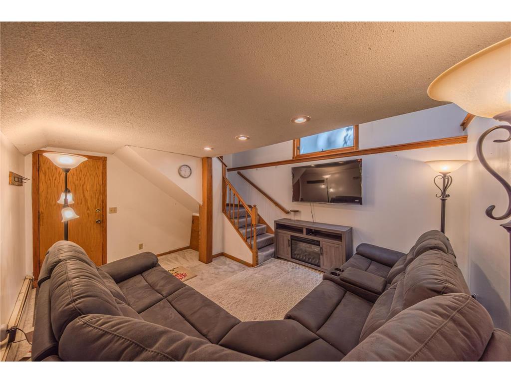 2394 Valentine Avenue Saint Paul MN 55108 7059811 image30