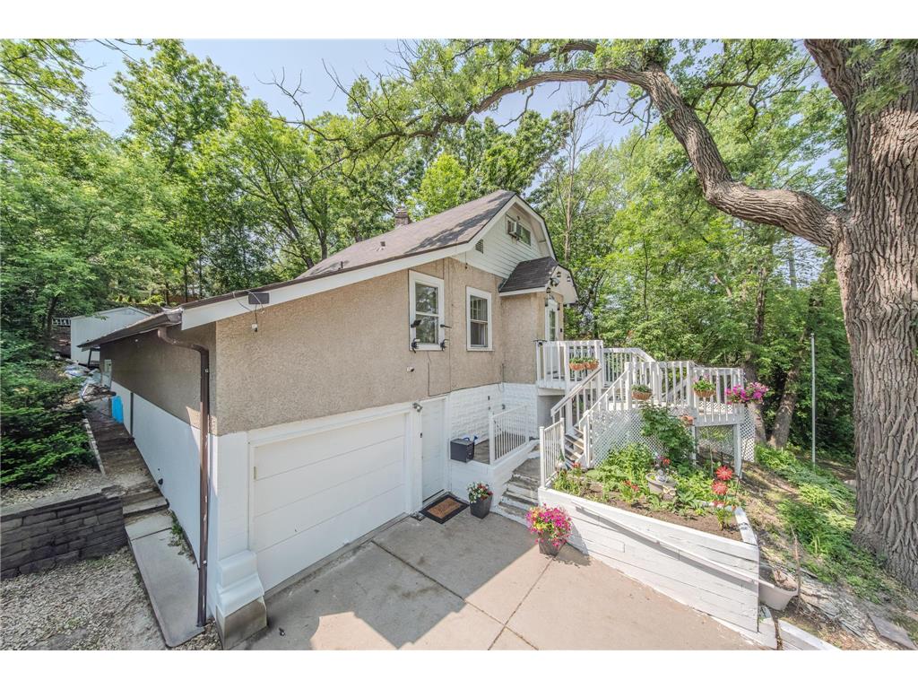 2394 Valentine Avenue Saint Paul MN 55108 7059811 image4