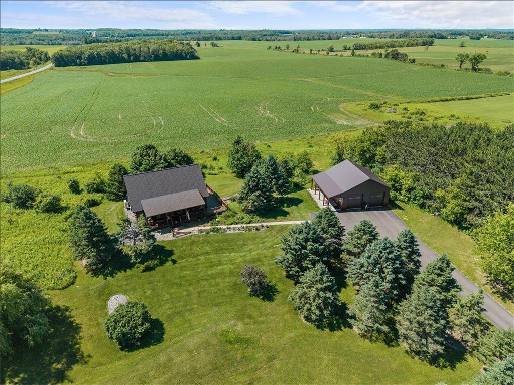 2395 20th Avenue Baldwin WI 54002 7088505 image1