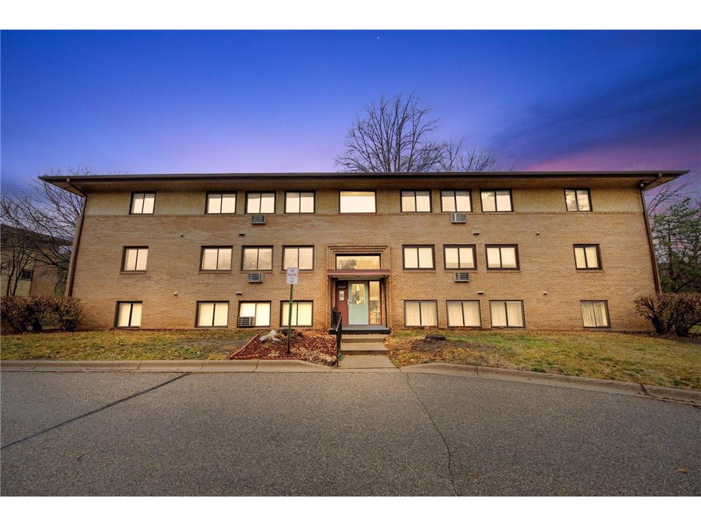 2397 Unity Avenue N, Golden Valley, MN 55422 MLS 6308877 Edina Realty