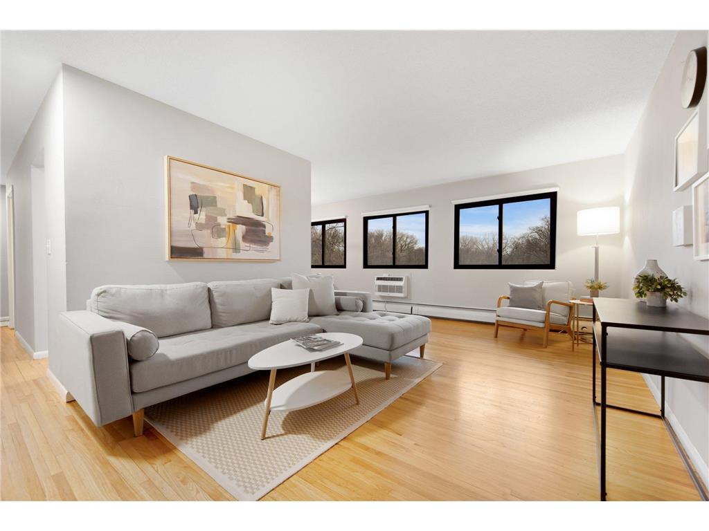 2397 Unity Avenue N Golden Valley MN 55422 6670243 image1