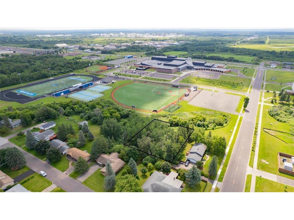 23xx Catlin Superior WI 54880 6768908 image1