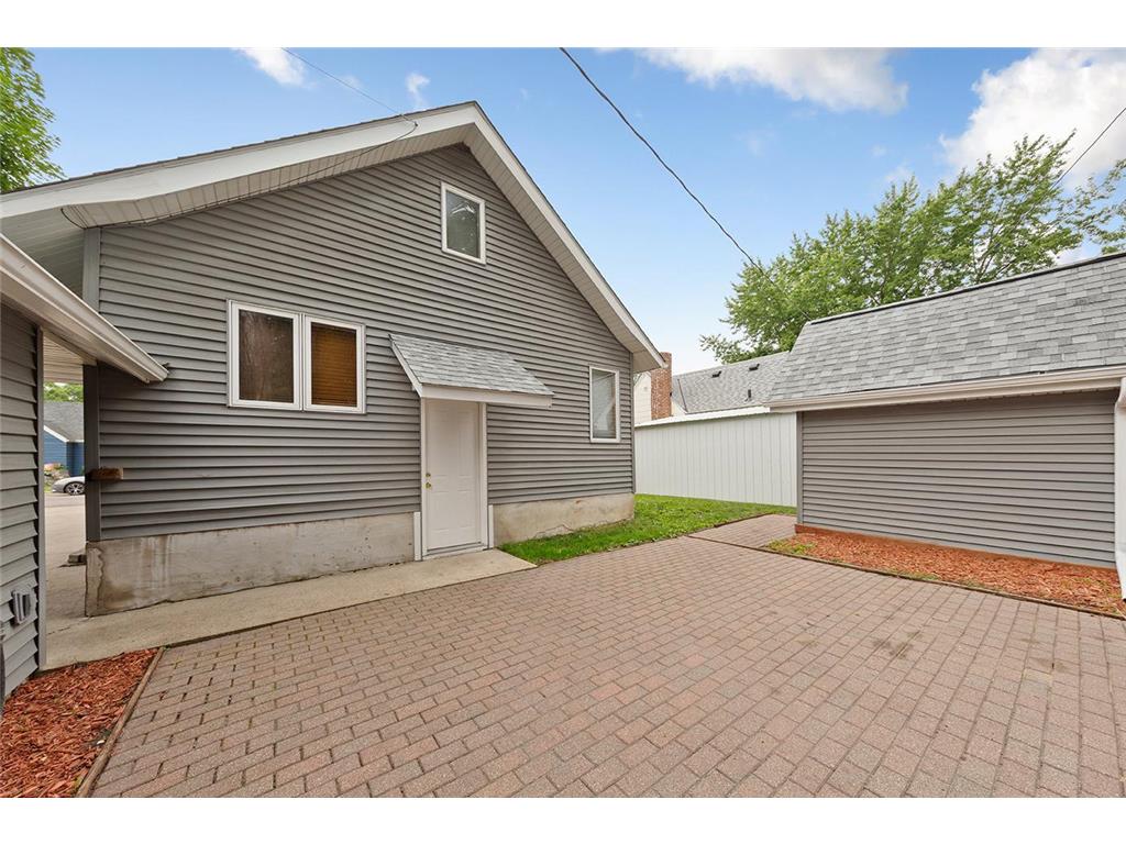24 12th Street NW Faribault MN 55021 7092085 image6