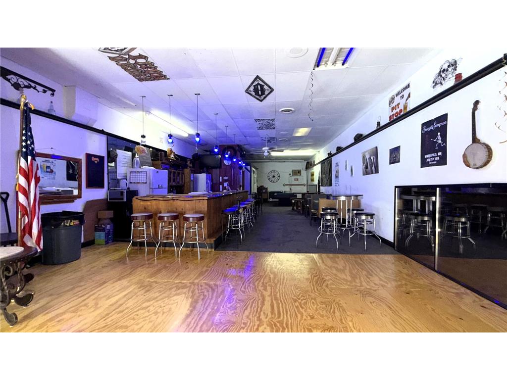 24 & 28 Main Street W Dodge Center MN 55927 6764127 image2