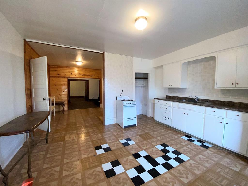 24 & 28 Main Street W Dodge Center MN 55927 6764127 image27