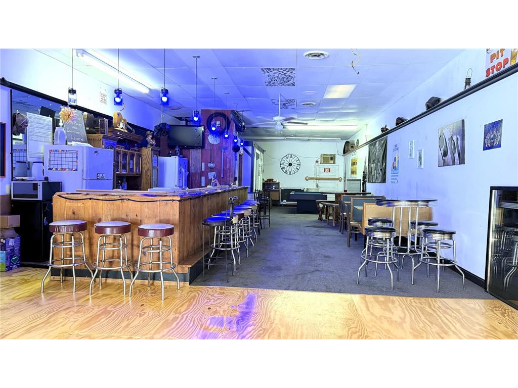 24 & 28 Main Street W Dodge Center MN 55927 6764127 image4