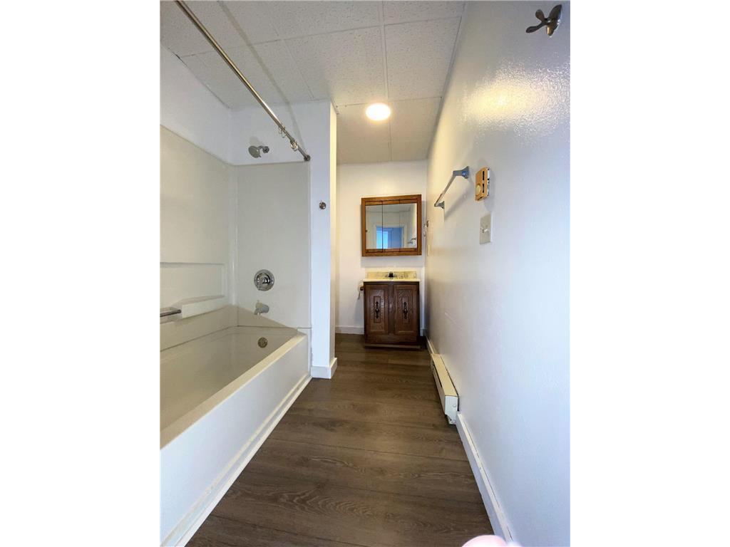 24 & 28 Main Street W Dodge Center MN 55927 6764127 image45