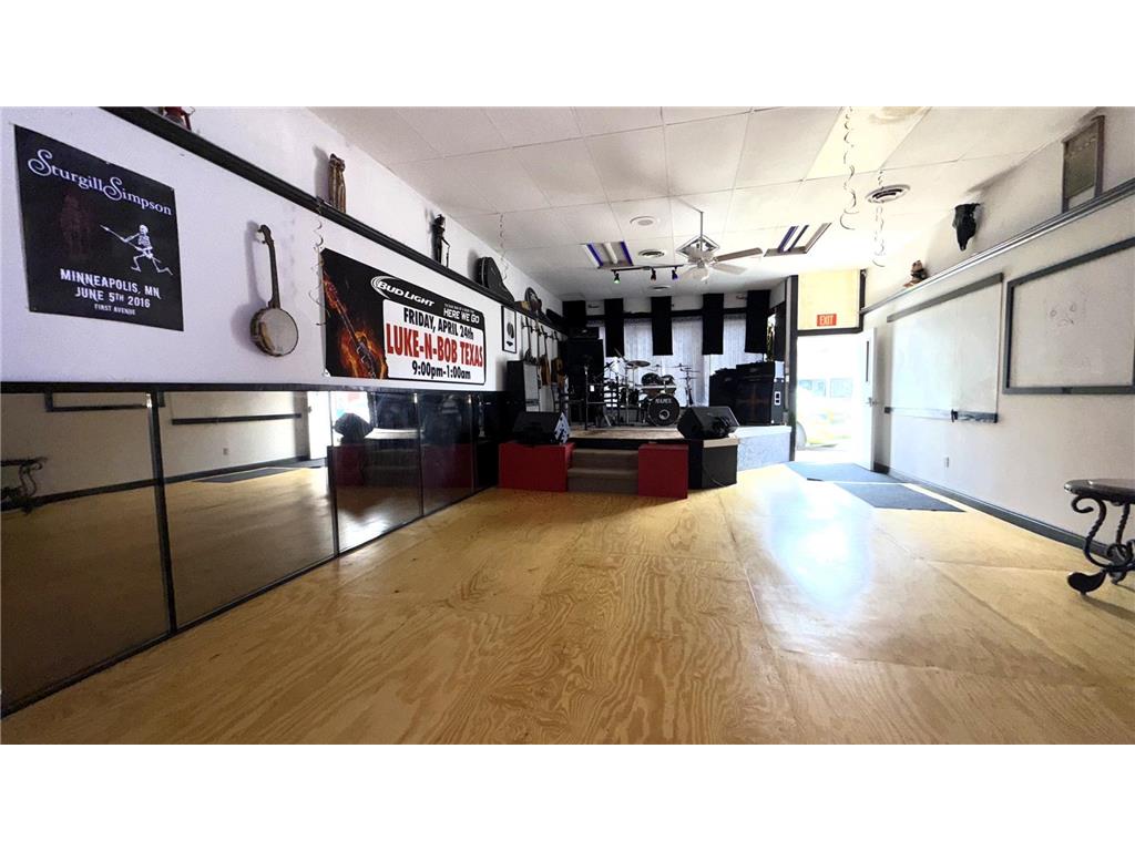 24 & 28 Main Street W Dodge Center MN 55927 6764127 image6