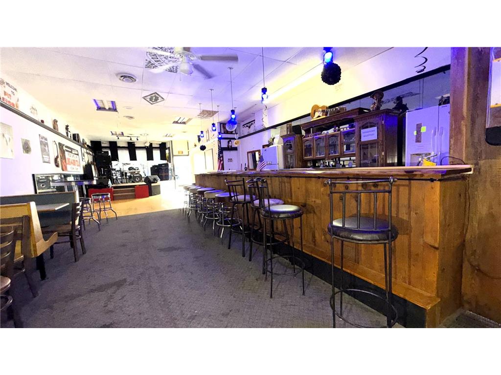 24 & 28 Main Street W Dodge Center MN 55927 6764127 image7