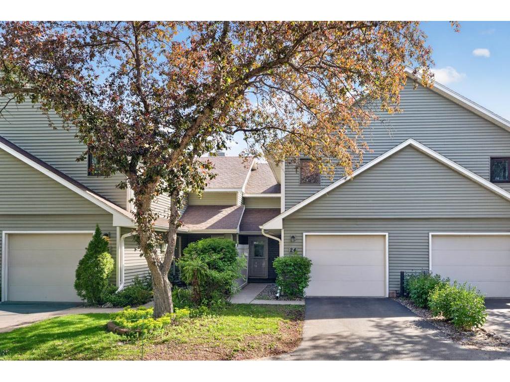 24 Elton Ridge Court NW Rochester MN 55901 7077004 image2