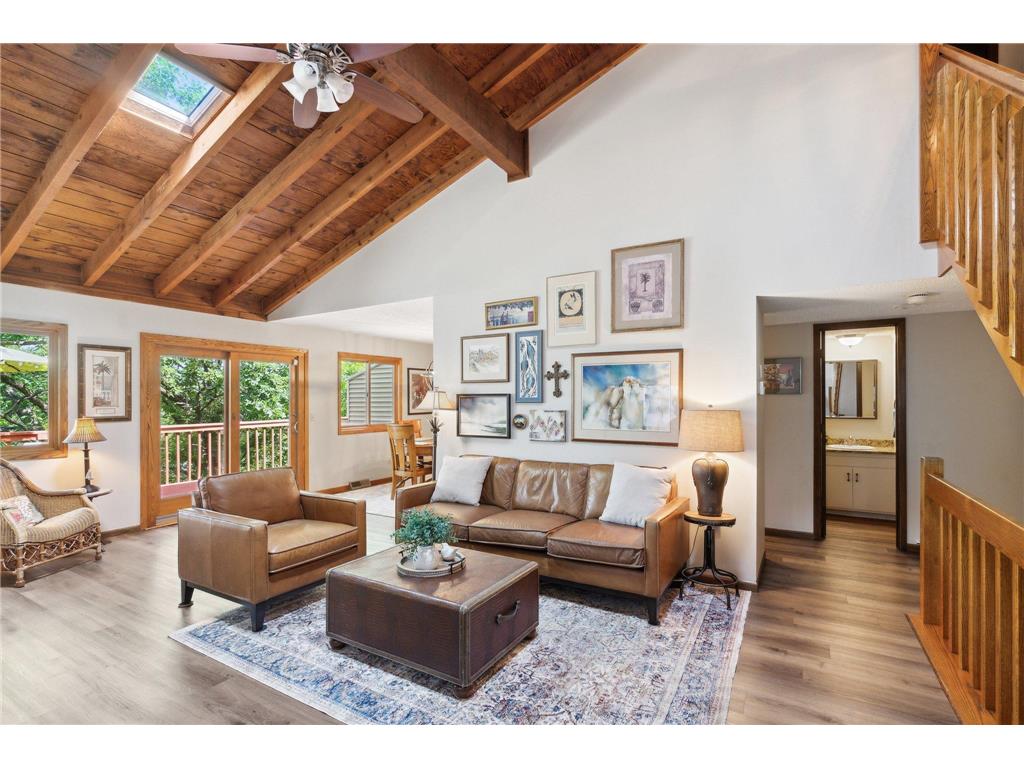 24 Garden Drive Burnsville MN 55337 6386711 image1