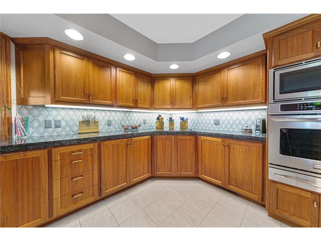 24 Greenhaven Bay Faribault MN 55021 7036215 image45