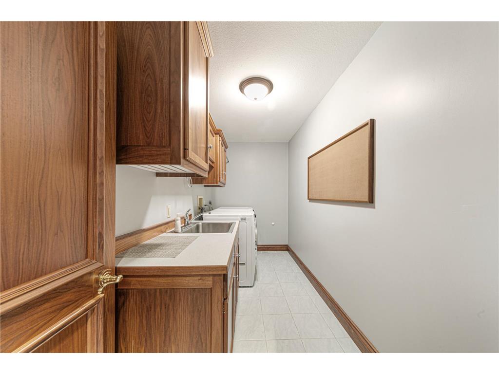 24 Greenhaven Bay Faribault MN 55021 7036215 image49
